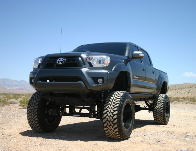 bulletproof-suspension-s-6-12-inch-suspension-lift-kit-for-toyota